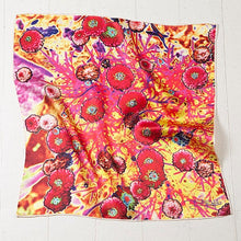 Load image into Gallery viewer, Psychedelic Daisies - Pocket Square / Kerchief